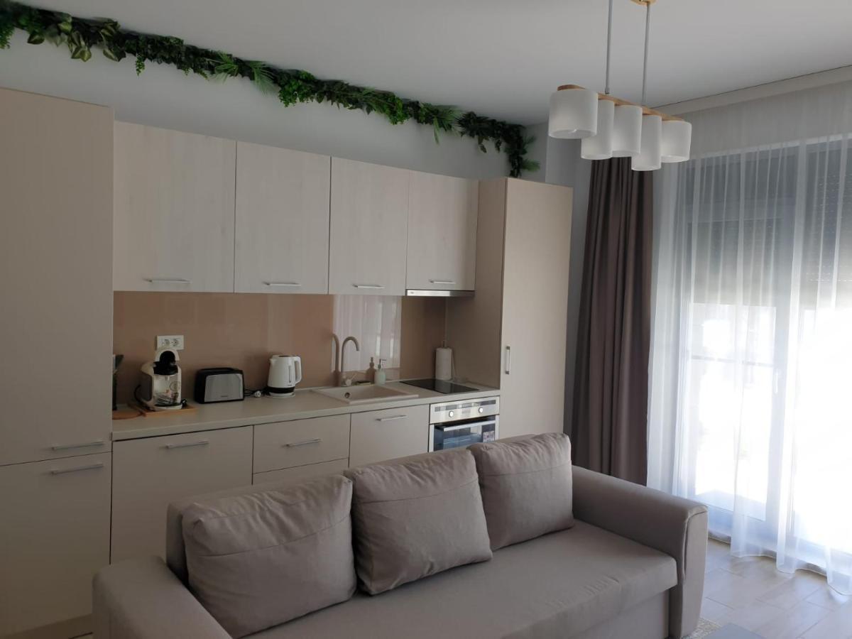 Lotus Studios Mamaia Dış mekan fotoğraf