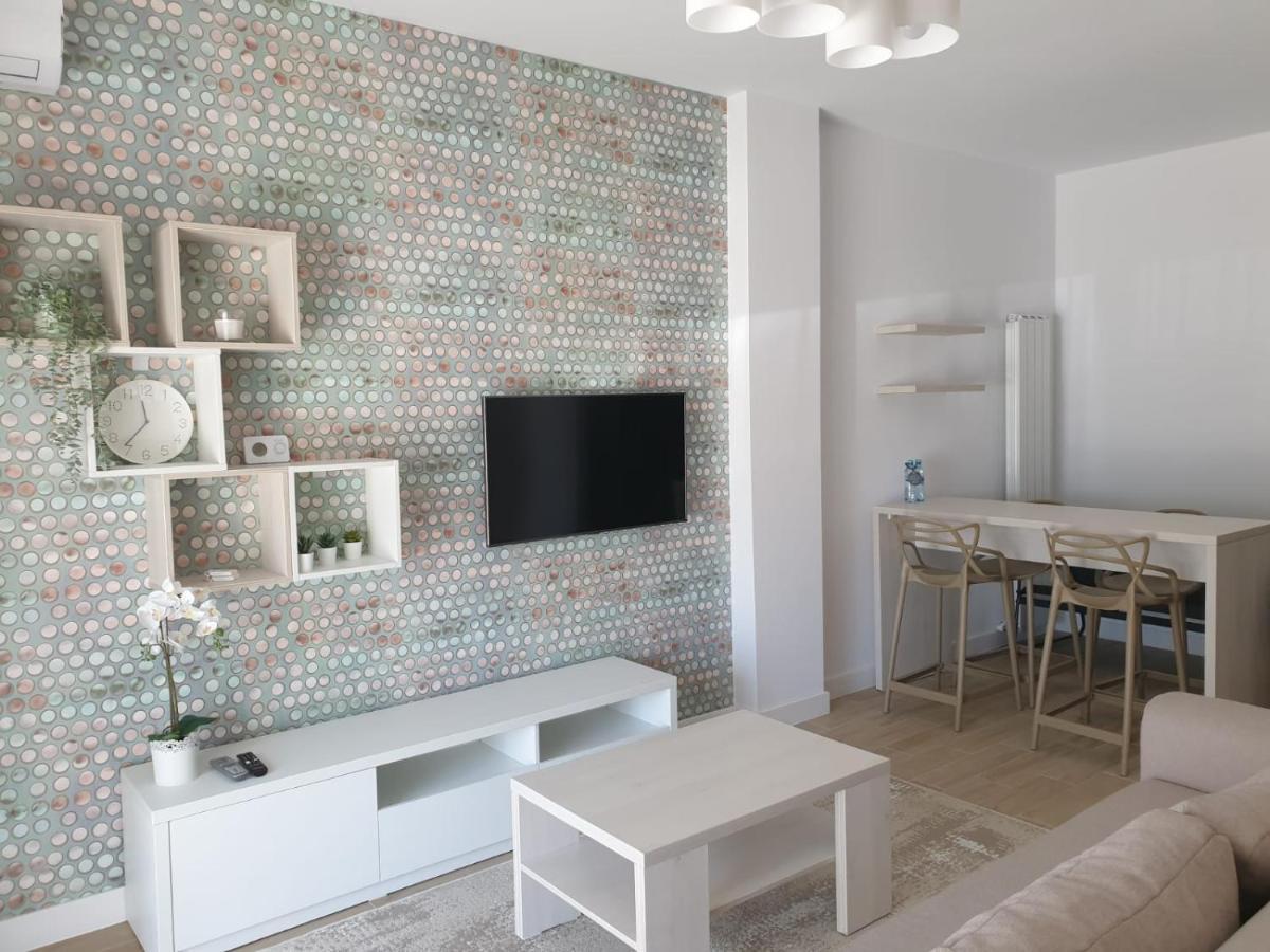 Lotus Studios Mamaia Dış mekan fotoğraf