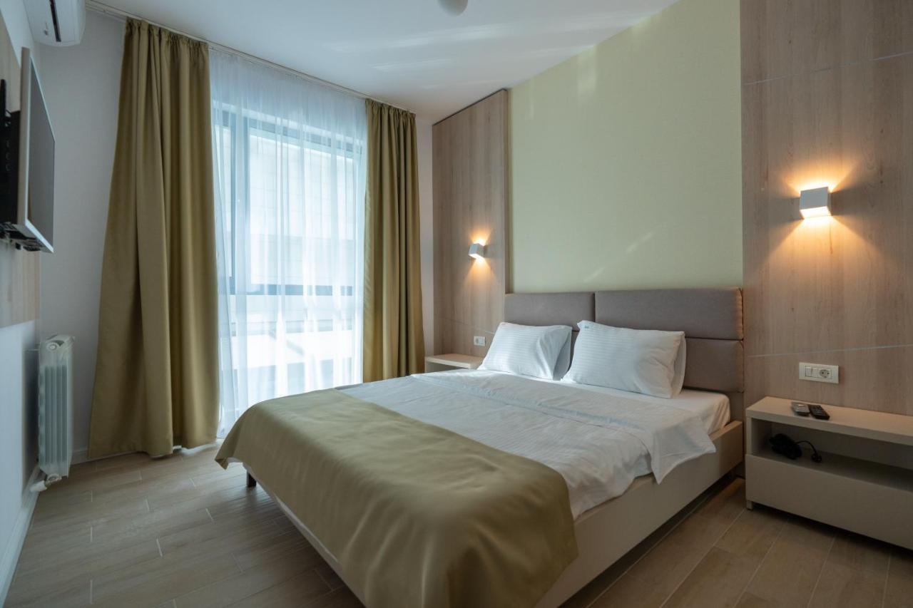 Lotus Studios Mamaia Dış mekan fotoğraf