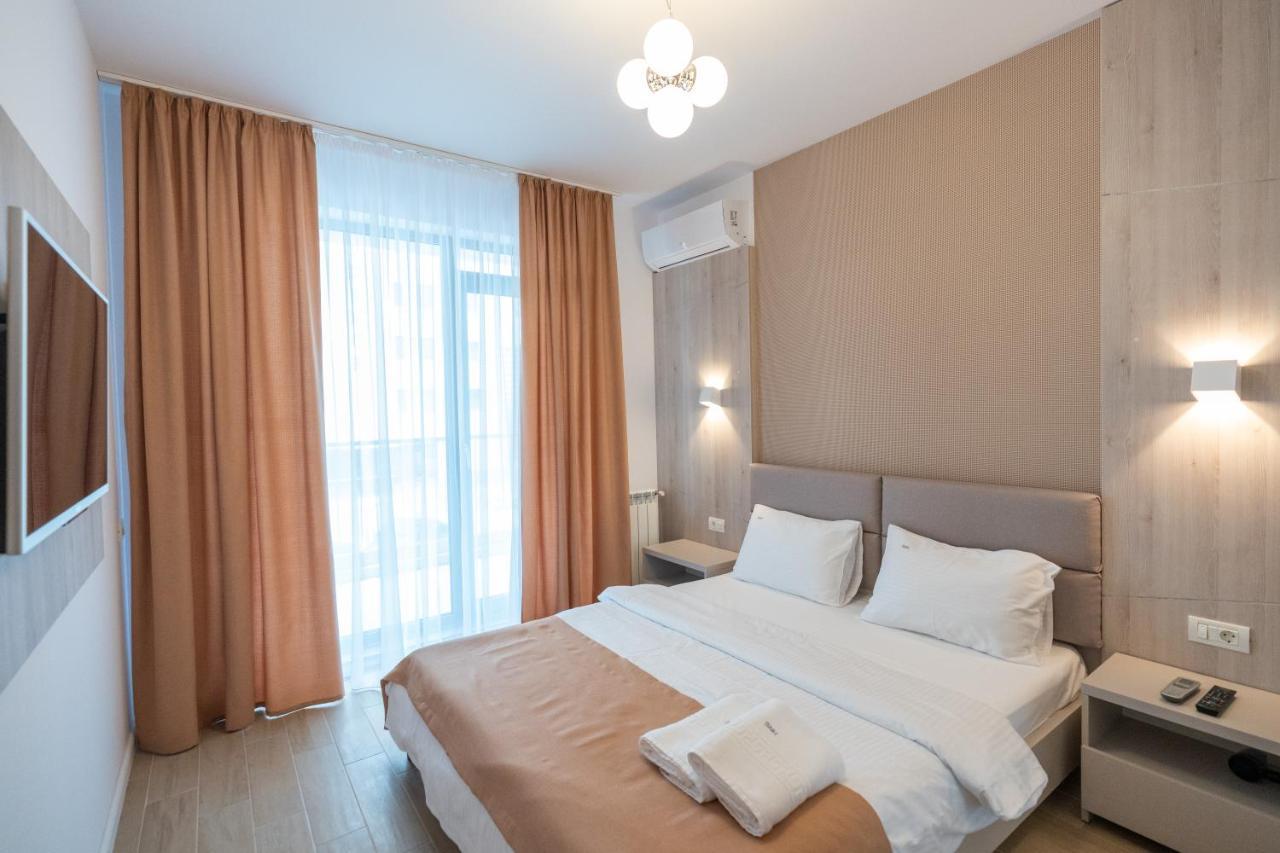 Lotus Studios Mamaia Dış mekan fotoğraf
